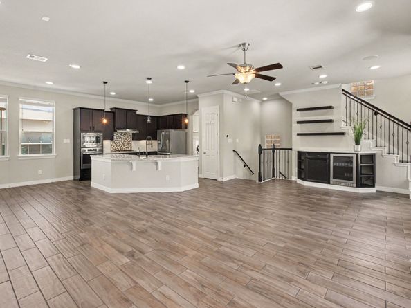 1506 Peyton Oaks Place, Houston TX 77043