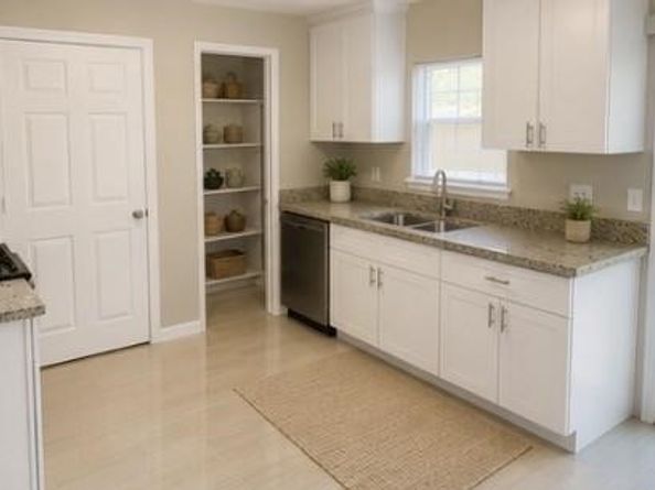 8027 Herschelwood Street, Houston TX 77033