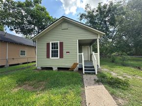 4520 Falls Street, Houston TX 77026