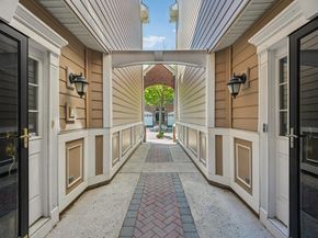 102 Abbie Ct 102, Guttenberg NJ 07093