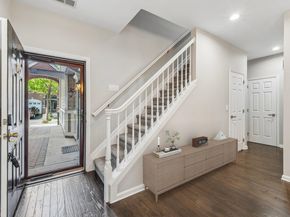 102 Abbie Ct 102, Guttenberg NJ 07093