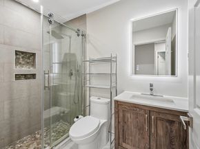 102 Abbie Ct 102, Guttenberg NJ 07093