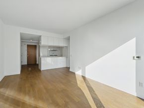 99 Hudson St 4207, Jersey City NJ 07302