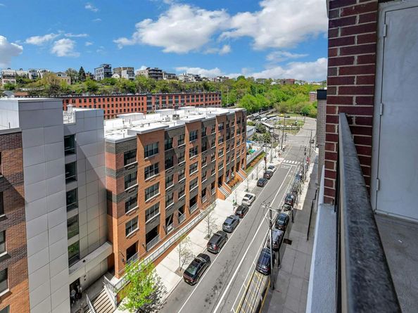 700 1st St 9RS, Hoboken NJ 07030