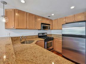 700 1st St 9RS, Hoboken NJ 07030