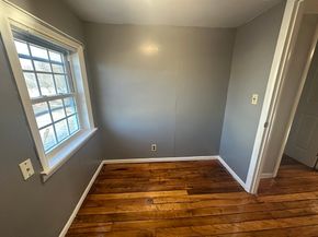 1 Eames Ave, Worcester MA 01603