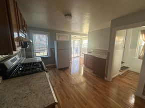 1 Eames Ave, Worcester MA 01603