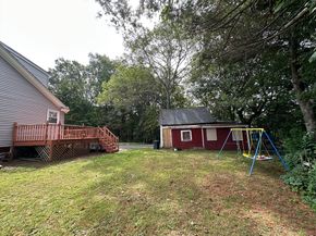 1 Eames Ave, Worcester MA 01603