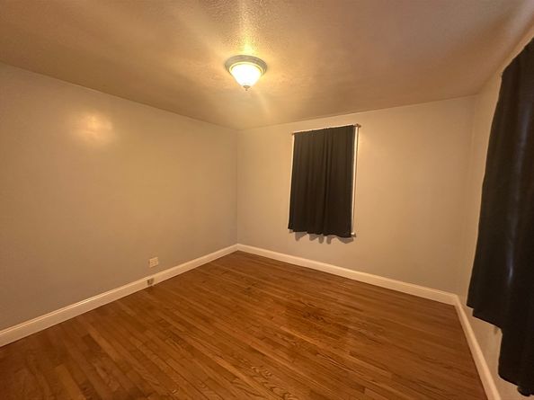 1 Eames Ave, Worcester MA 01603