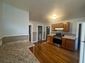 1 Eames Ave, Worcester MA 01603