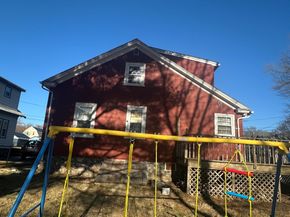 1 Eames Ave, Worcester MA 01603