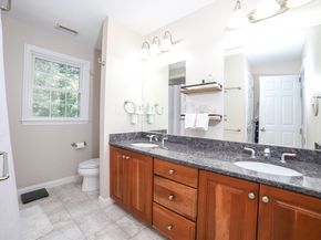 12 Springs Rd, Billerica MA 01821