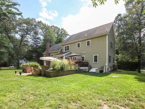 12 Springs Rd, Billerica MA 01821