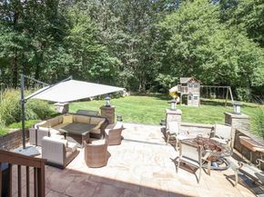 12 Springs Rd, Billerica MA 01821