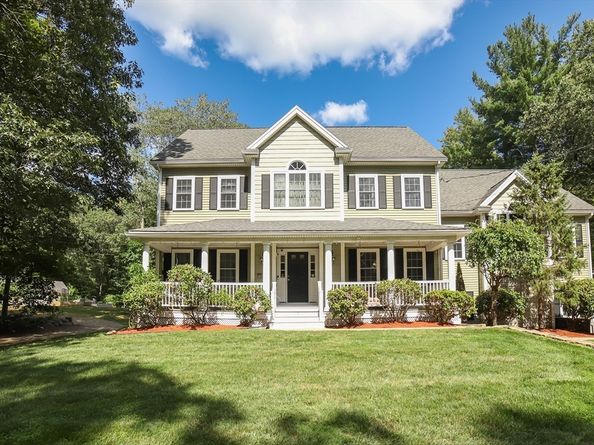 12 Springs Rd, Billerica MA 01821