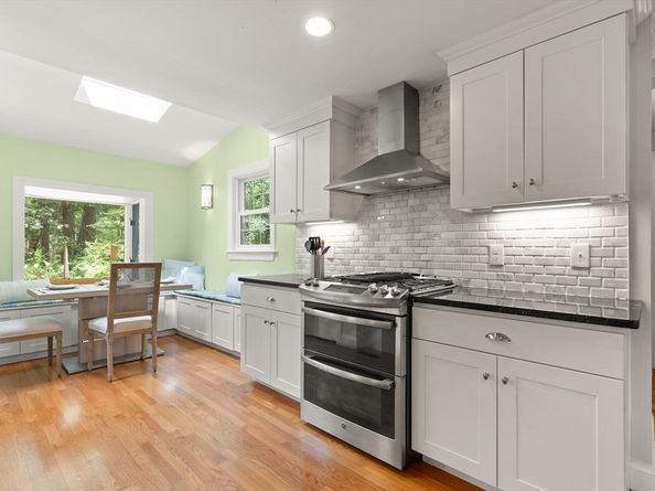 47 Fairbank Rd, Sudbury MA 01776