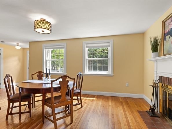 47 Fairbank Rd, Sudbury MA 01776