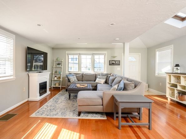 80 Charles St, Quincy MA 02169