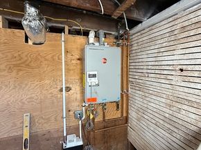 203 W Elm St, Brockton MA 02301