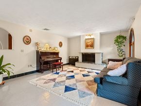 127 Tucker Farm Rd, North Andover MA 01845