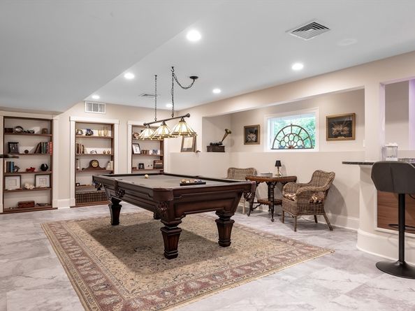 1332 Great Plain Ave, Needham MA 02492