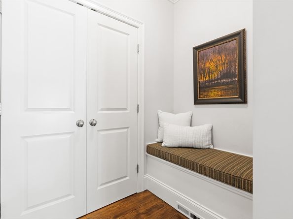 1332 Great Plain Ave, Needham MA 02492