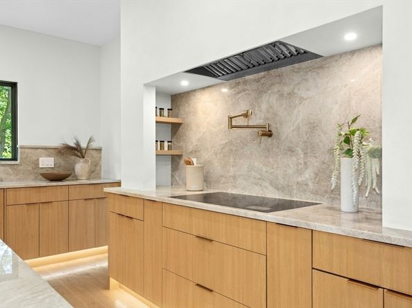109 Harwich Rd, Newton MA 02467