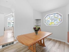 2 Grove St, Framingham MA 01701