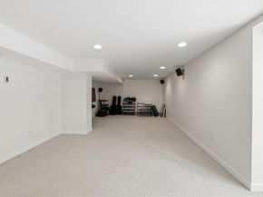 2 Grove St, Framingham MA 01701