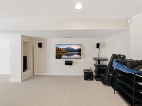 2 Grove St, Framingham MA 01701