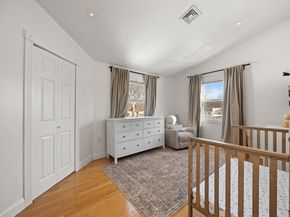 5 Endicott St, Weymouth MA 02189