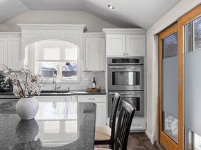 5 Endicott St, Weymouth MA 02189