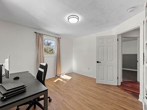 5 Endicott St, Weymouth MA 02189