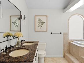 5 Endicott St, Weymouth MA 02189