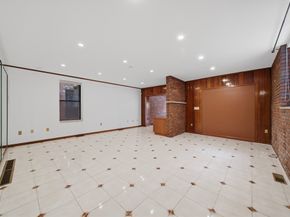 71 Lubec 1, Boston MA 02128