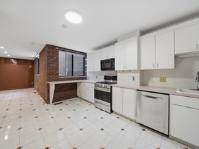 71 Lubec 1, Boston MA 02128