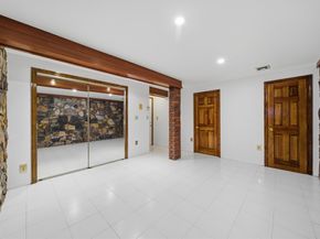 71 Lubec 1, Boston MA 02128