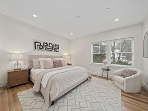 321 Hammond Pond Pkwy 105, Brookline MA 02467