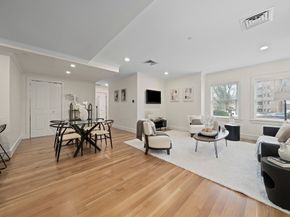 321 Hammond Pond Pkwy 105, Brookline MA 02467