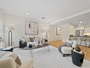 321 Hammond Pond Pkwy 105, Brookline MA 02467