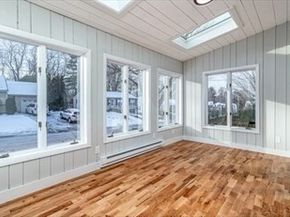 26 Claflin Steet, Leominster MA 01453