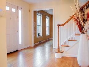 4 Robinette Rd, Stoughton MA 02072