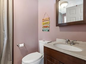 1 Rosemary Ln, Chelmsford MA 01824