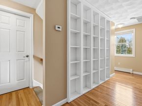 1 Rosemary Ln, Chelmsford MA 01824