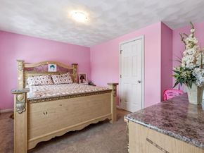 1 Rosemary Ln, Chelmsford MA 01824