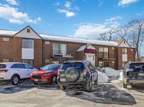 141 Essex D6, Saugus MA 01906