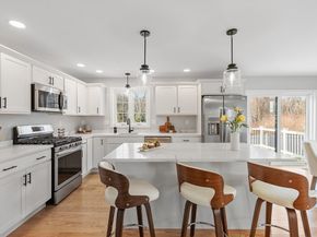 711 Massachusetts Avenue 2, Lunenburg MA 01462