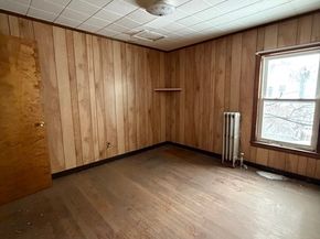 4-10 Glover Ct, Boston MA 02127