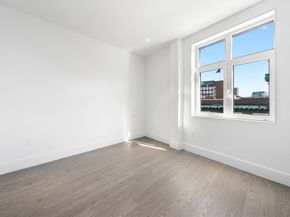 69 Walnut St 1, Brookline MA 02445