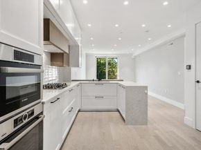 69 Walnut St 1, Brookline MA 02445